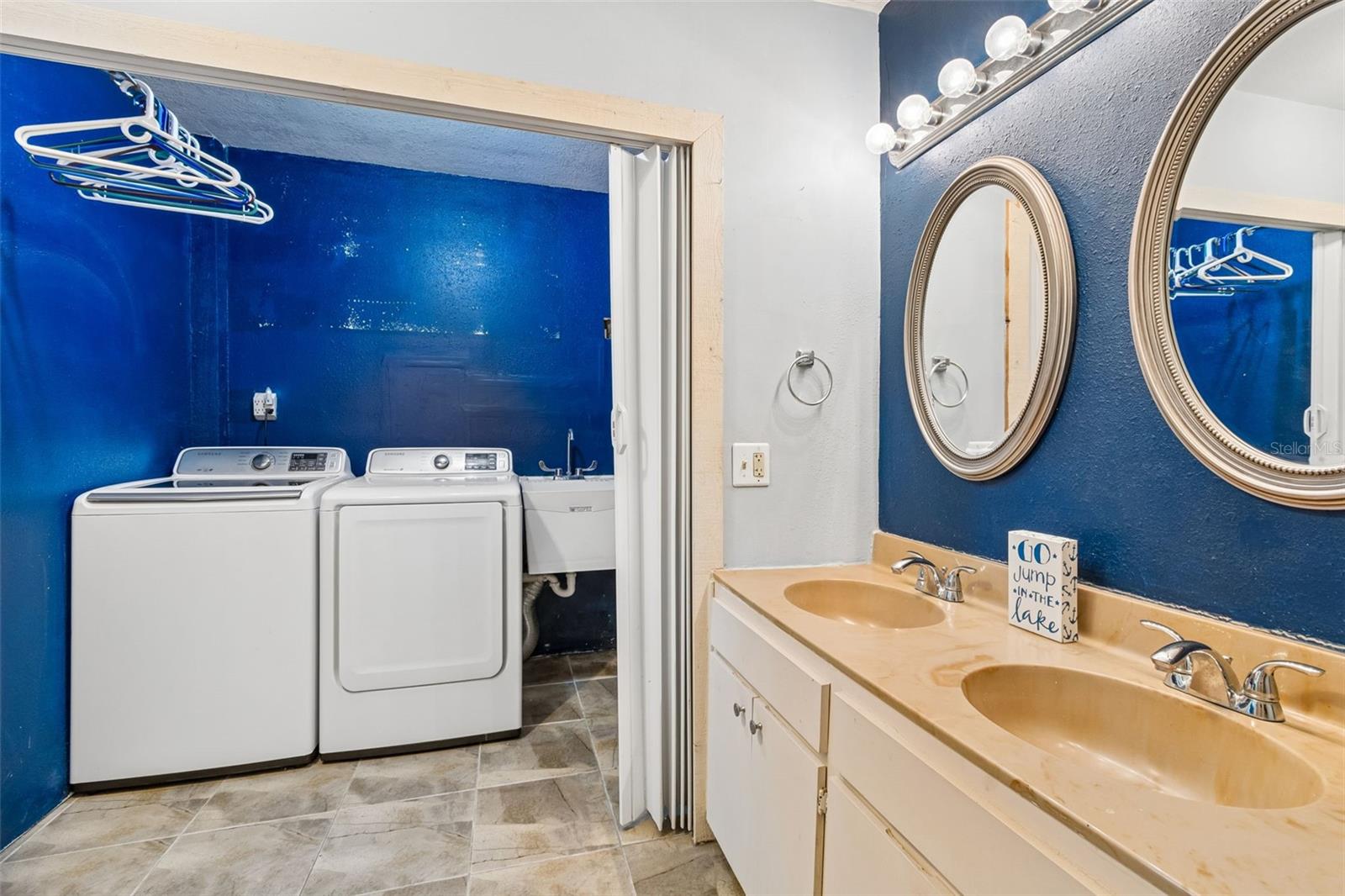 3141 N CANAL DR — photo 18