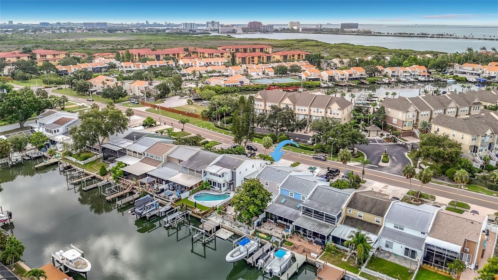 8725 BAY POINTE DR — photo 56