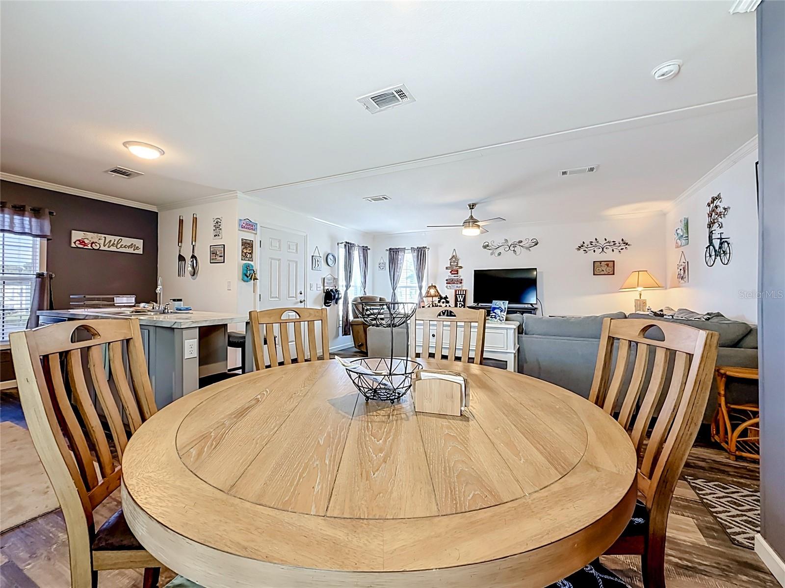 10485 HOLIDAY SHORES DR #302 — photo 13