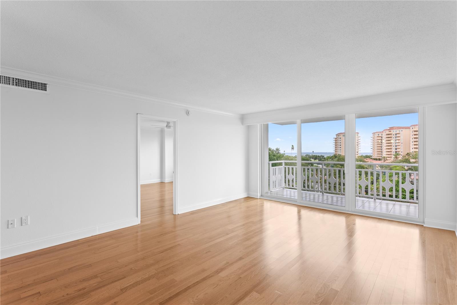 700 BEACH DR NE #603 — photo 22