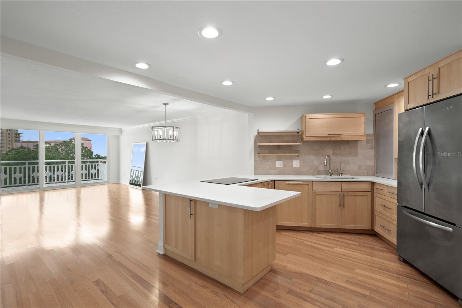 700 BEACH DR NE #603 — photo 18
