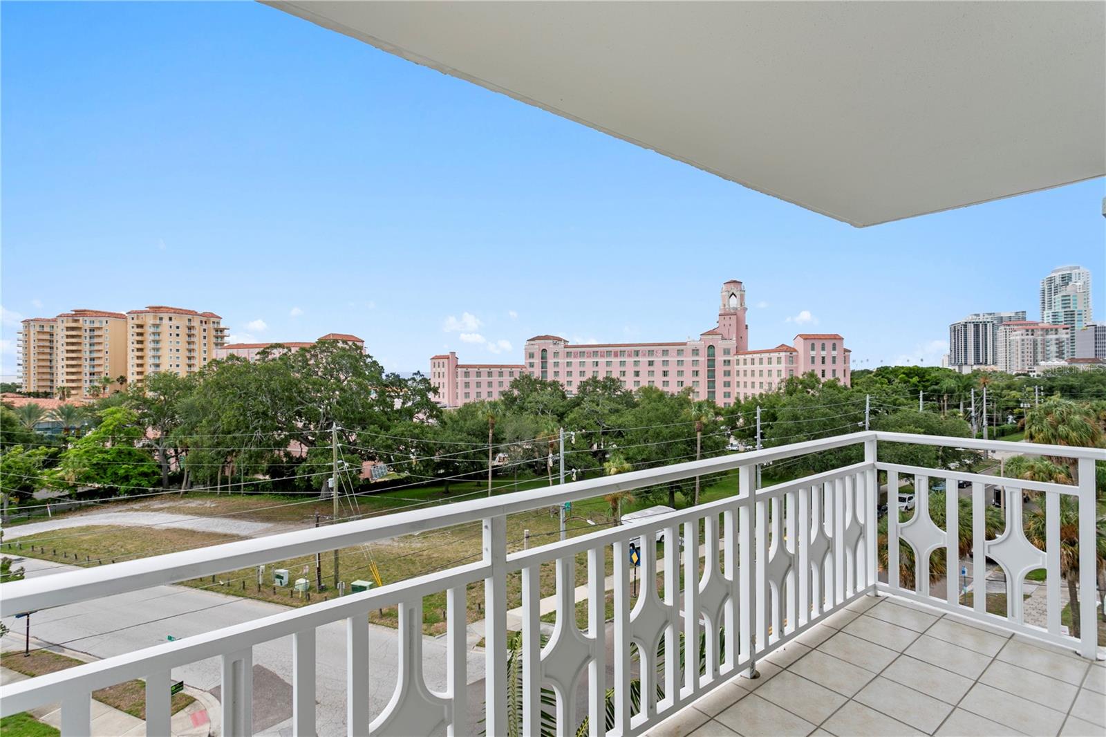 700 BEACH DR NE #603 — photo 8