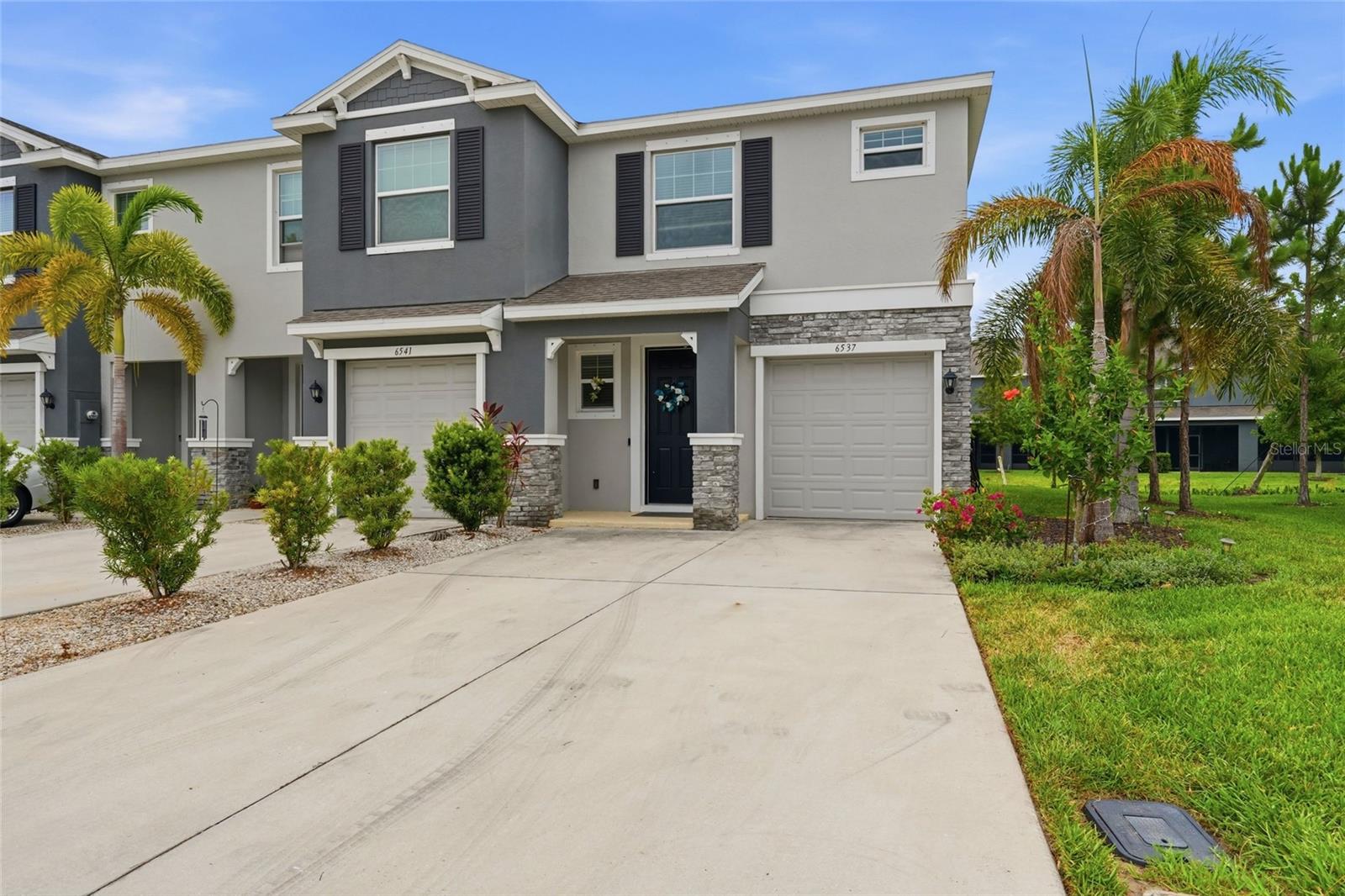 6537 SERENITY FALL LN — photo 2