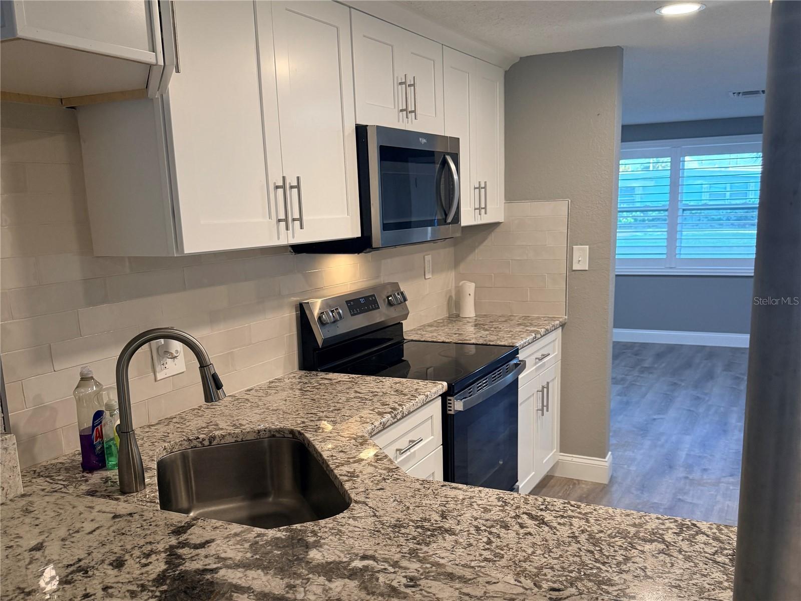 6623 BOATYARD DR — photo 8