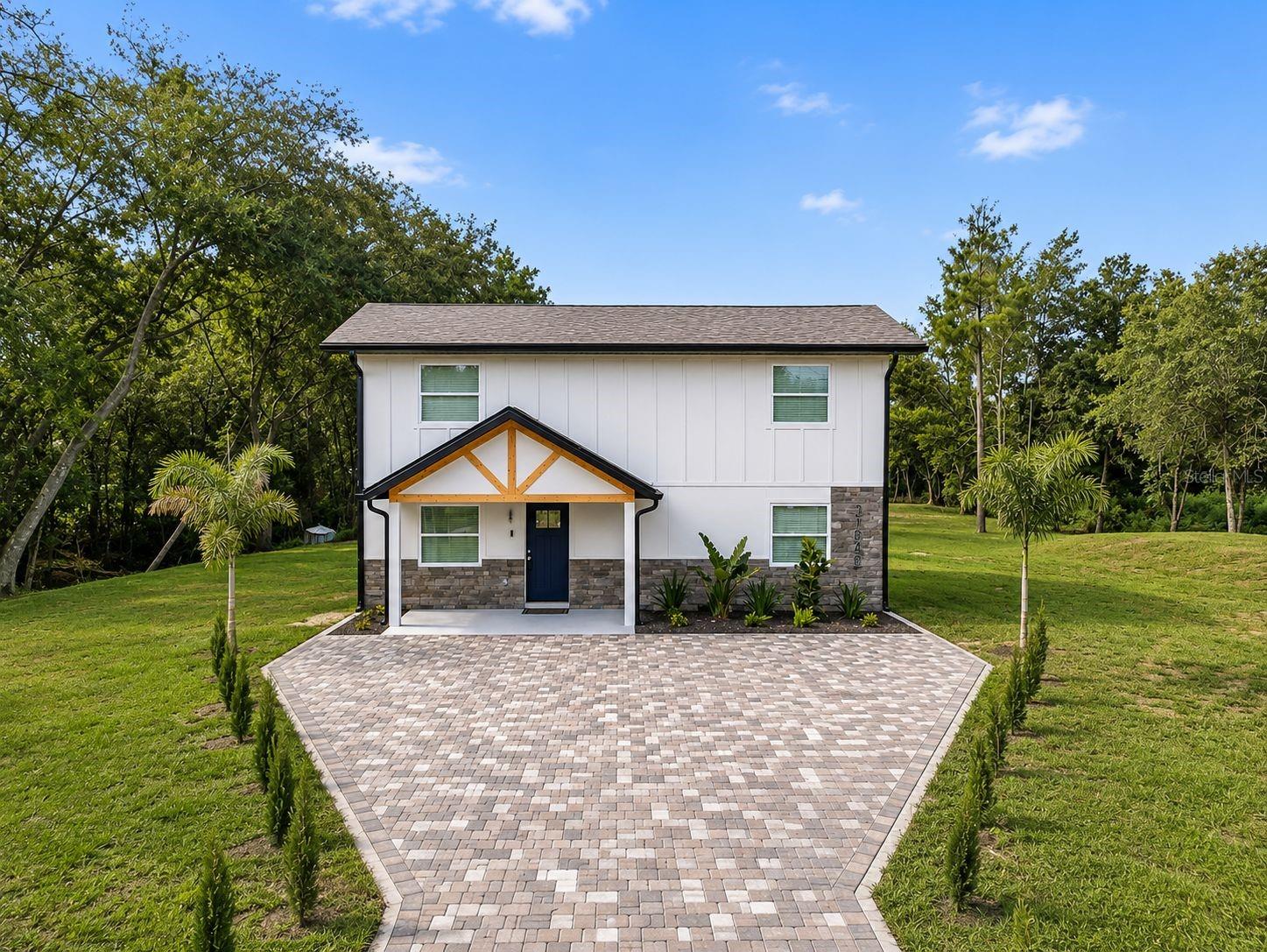 31848 HEDGEROW DR — photo 4