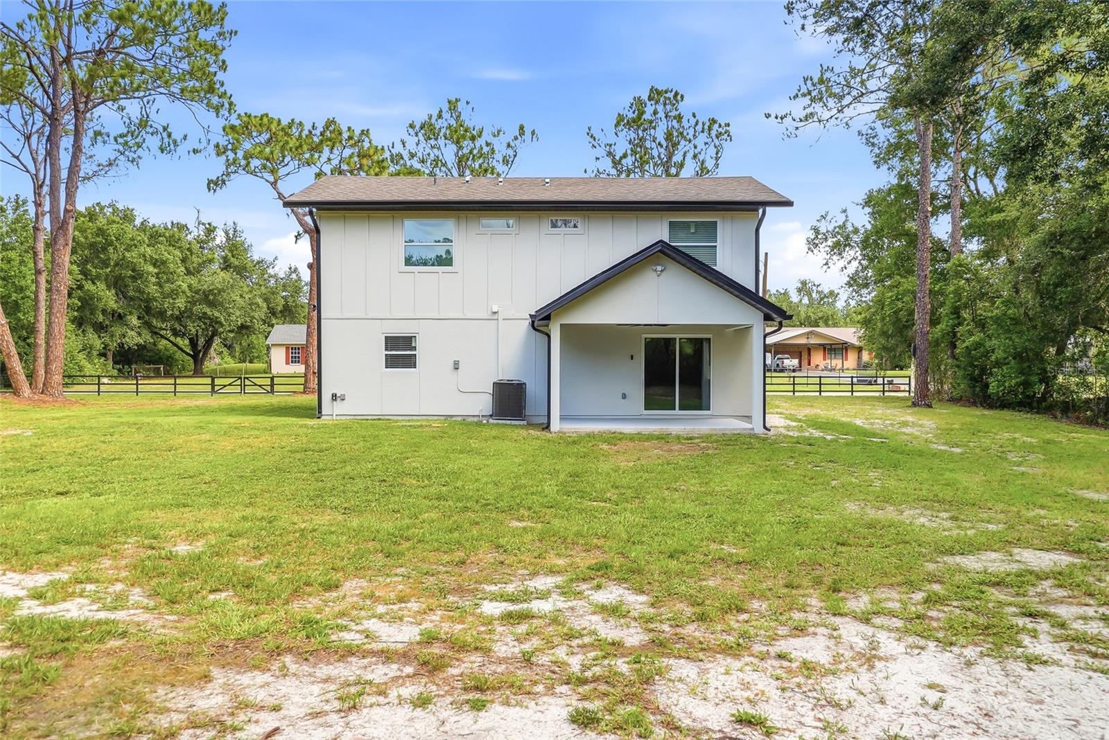 31848 HEDGEROW DR — photo 54