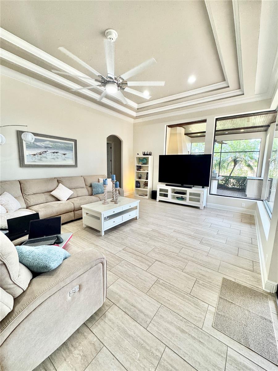 6919 DOMINION LN — photo 22