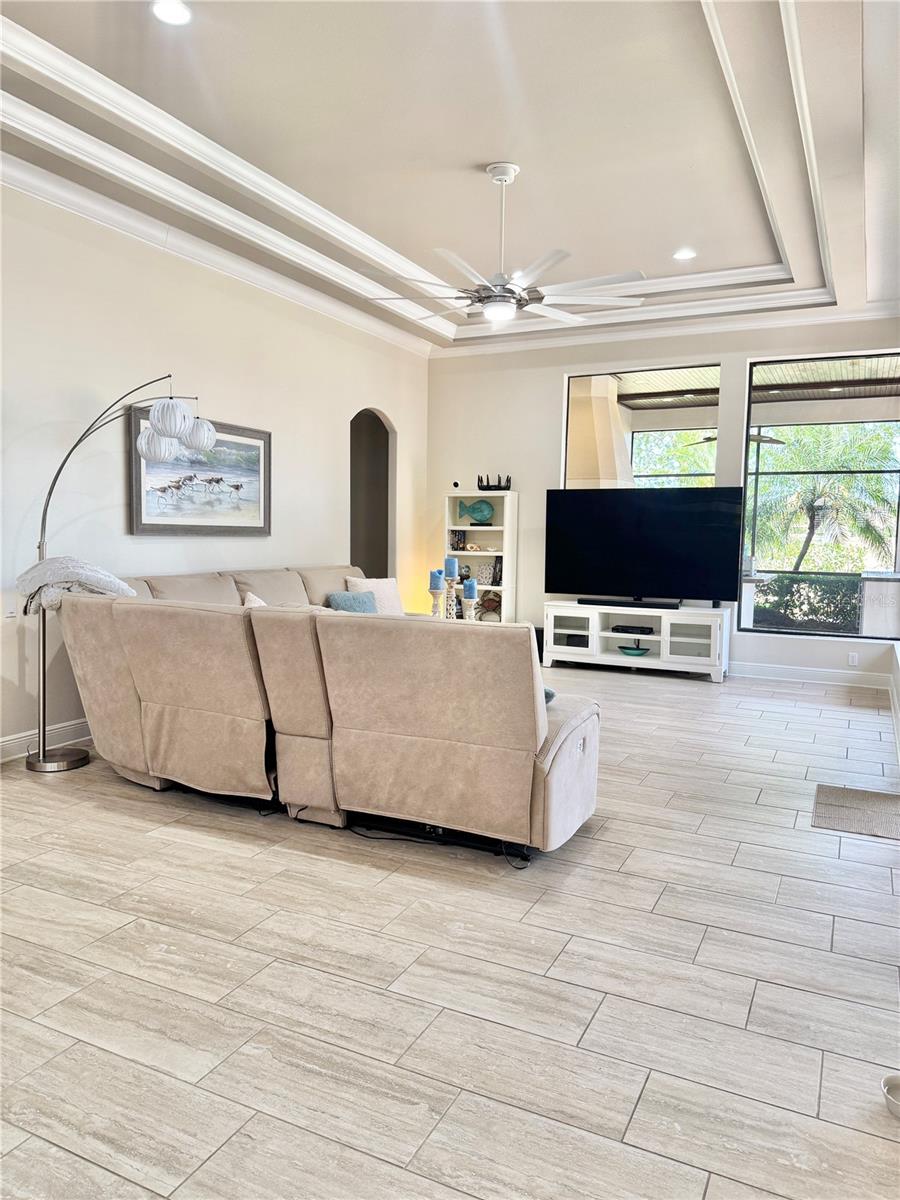 6919 DOMINION LN — photo 20