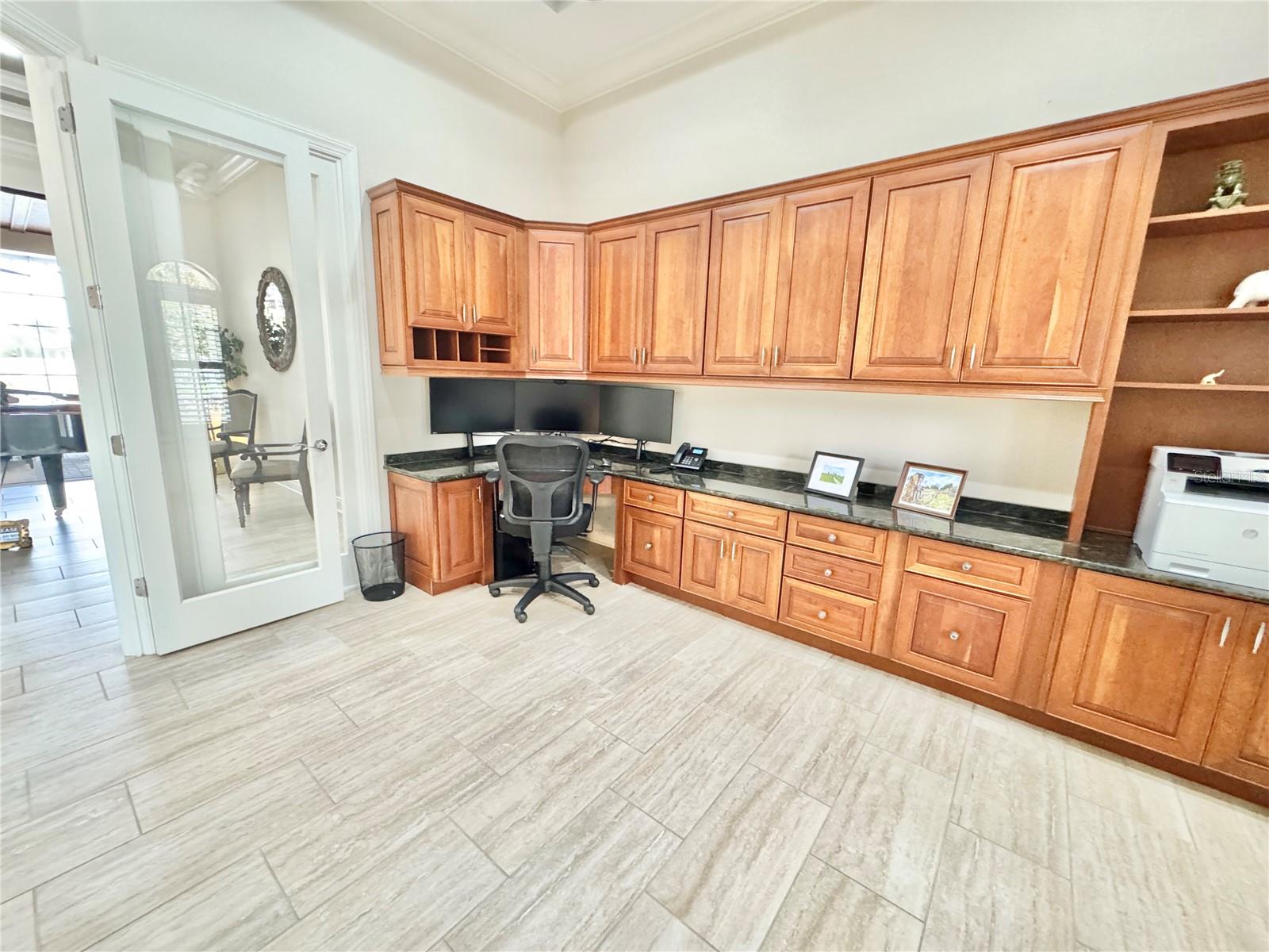 6919 DOMINION LN — photo 23