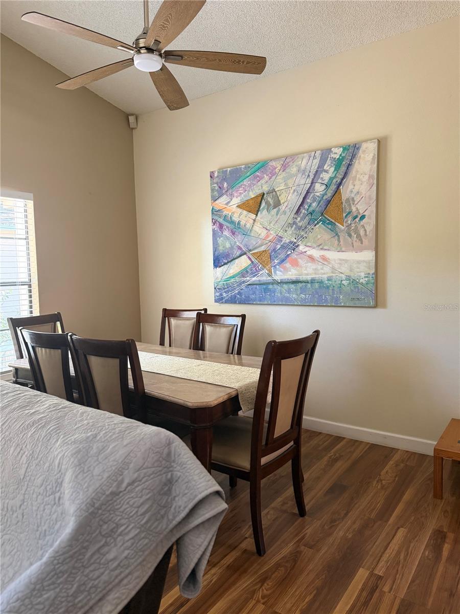 650 BELLINGHAM PL — photo 14