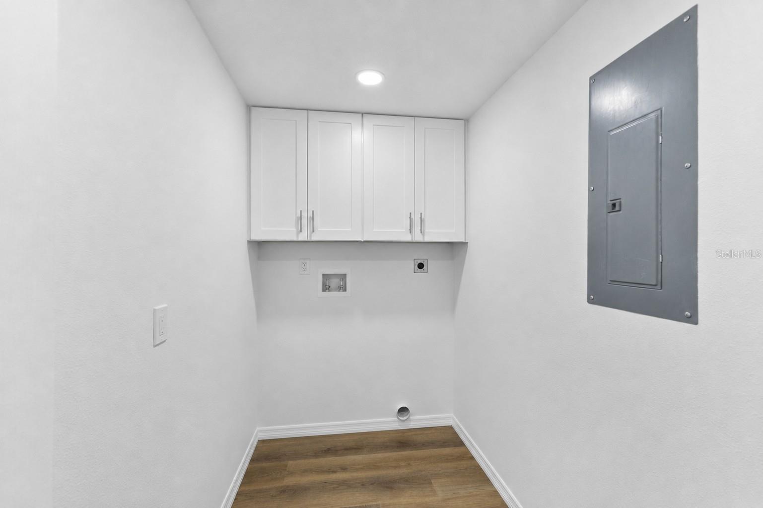 120 BROWN ST — photo 23