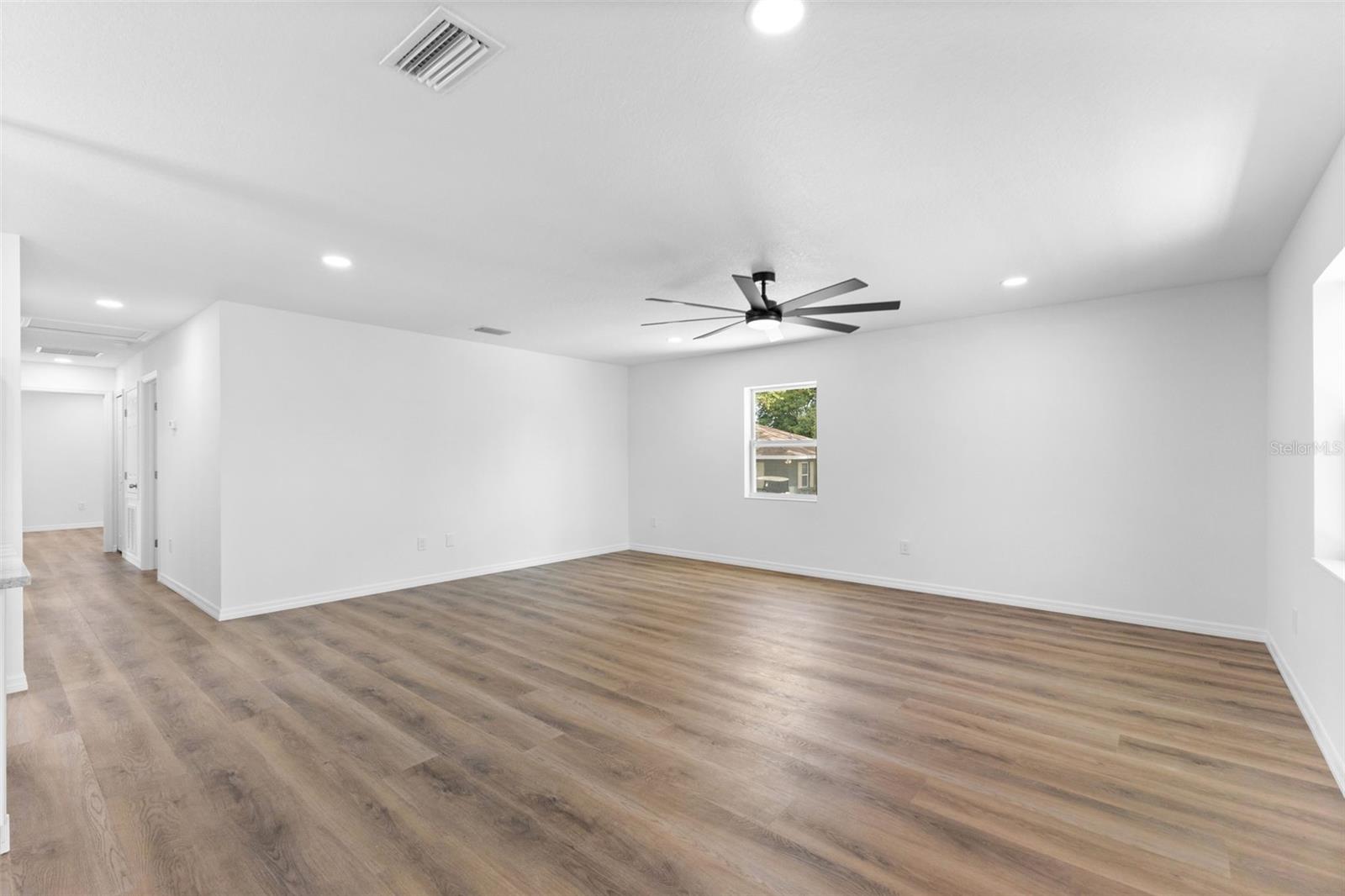 120 BROWN ST — photo 13