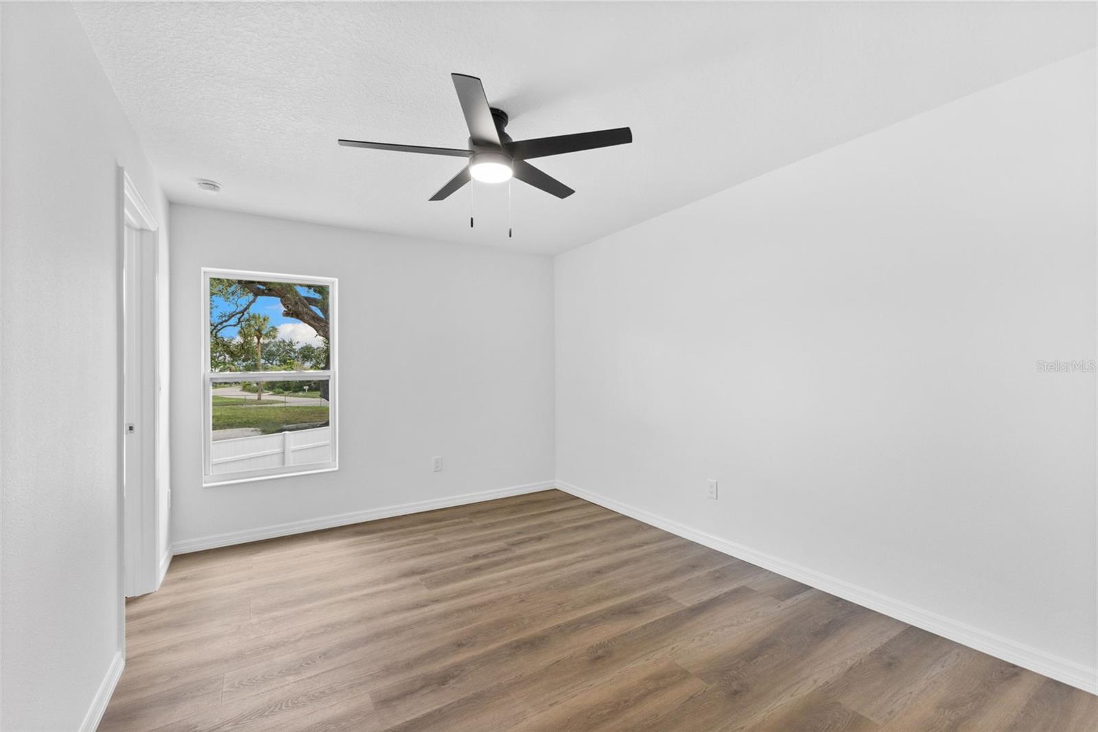 120 BROWN ST — photo 20