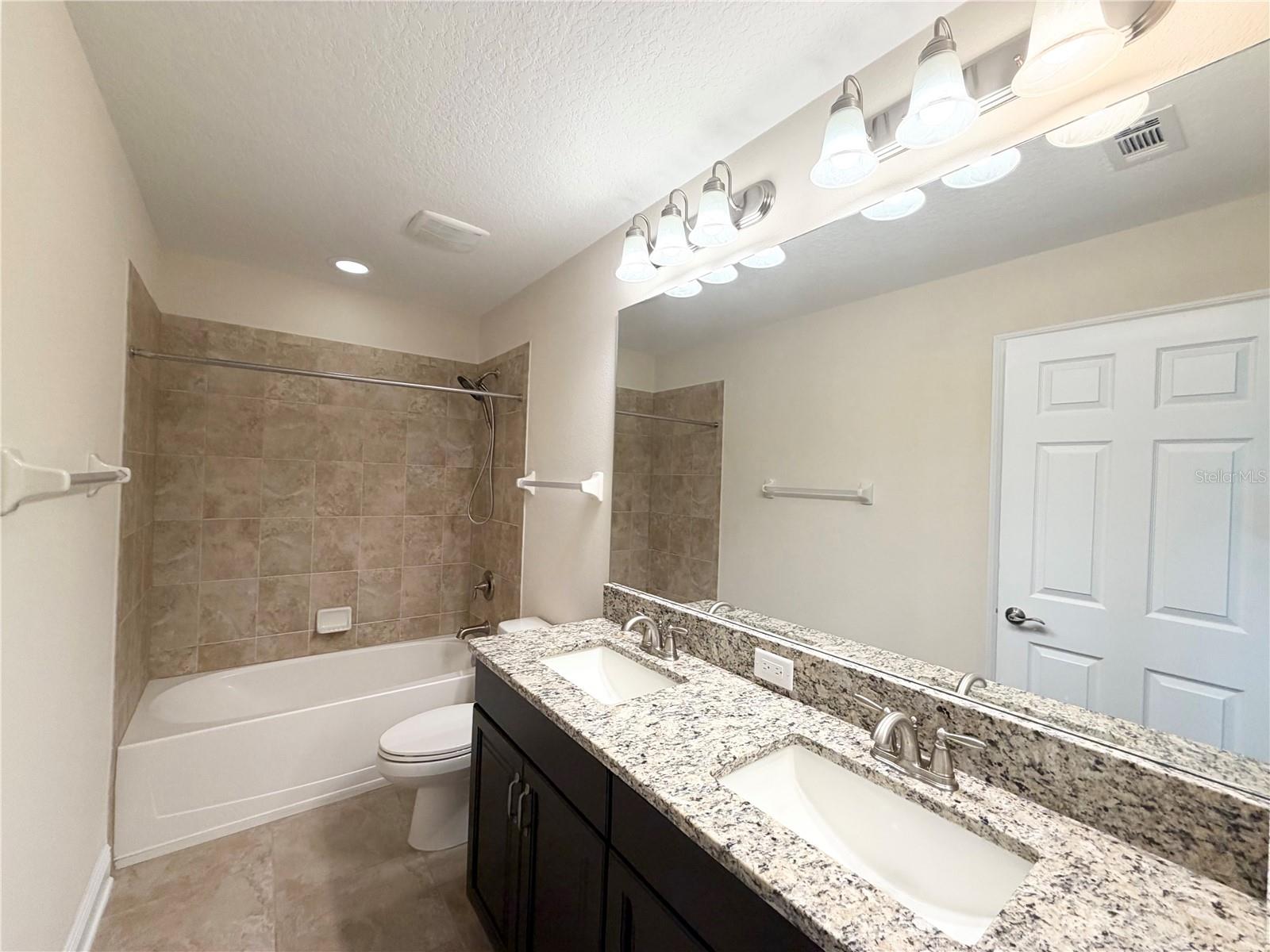 19522 WHISPERING BROOK DRIVE — photo 28