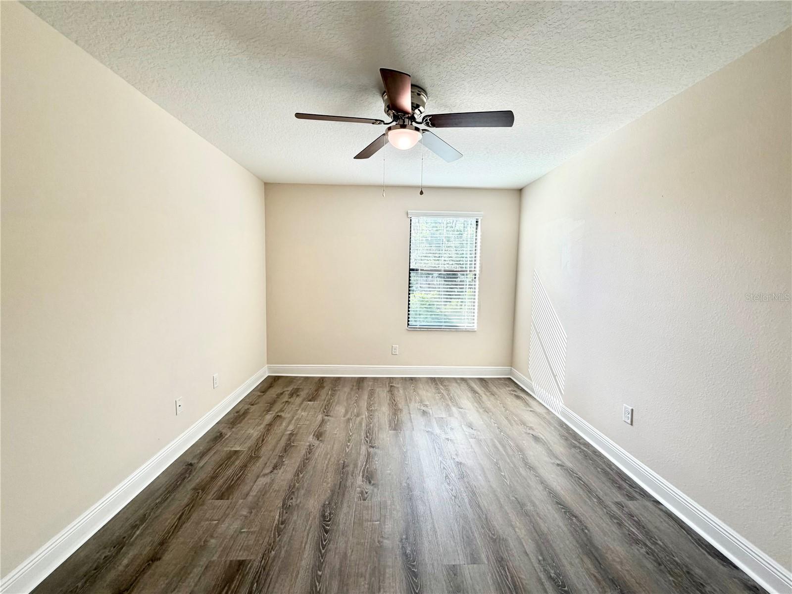 19522 WHISPERING BROOK DRIVE — photo 30