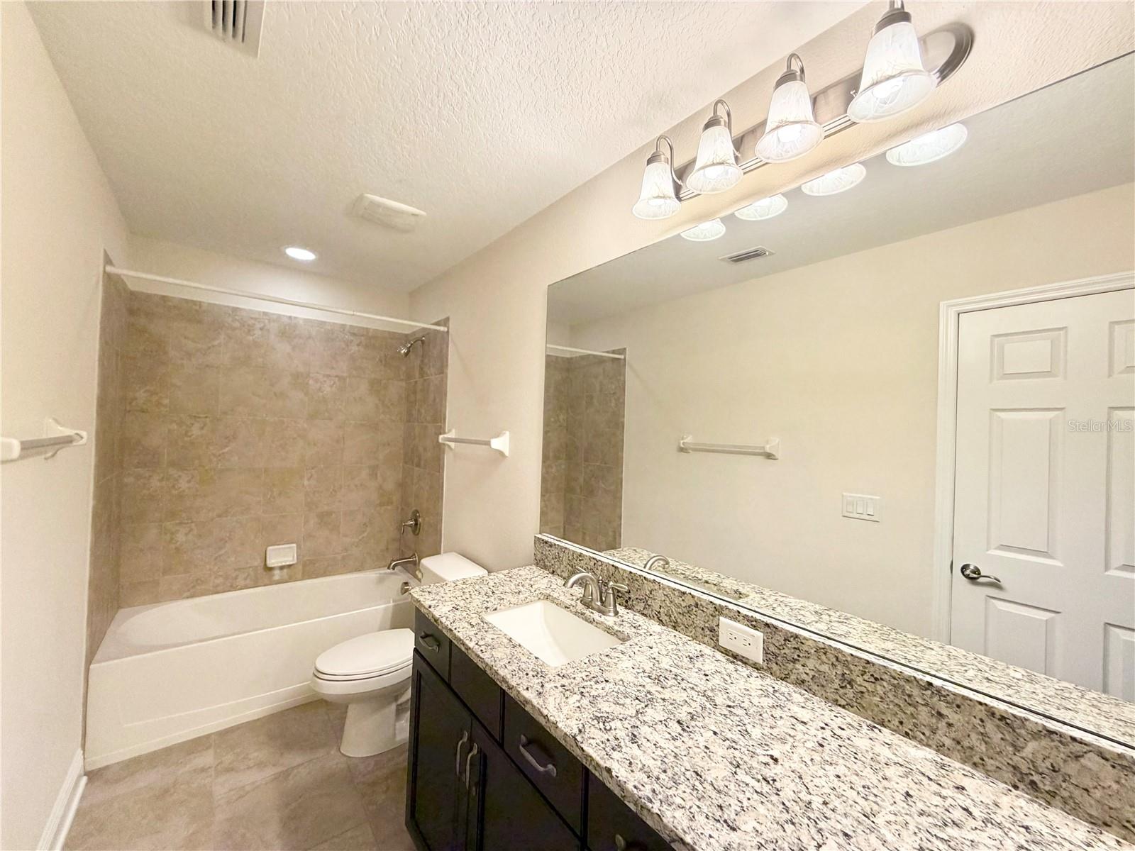 19522 WHISPERING BROOK DRIVE — photo 24