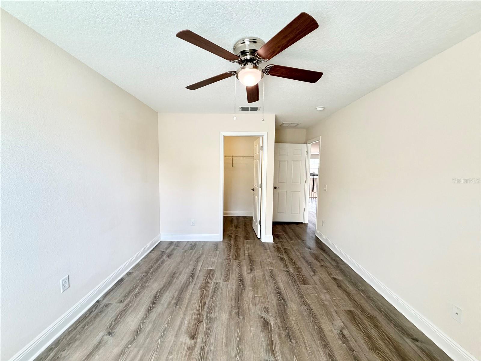 19522 WHISPERING BROOK DRIVE — photo 29