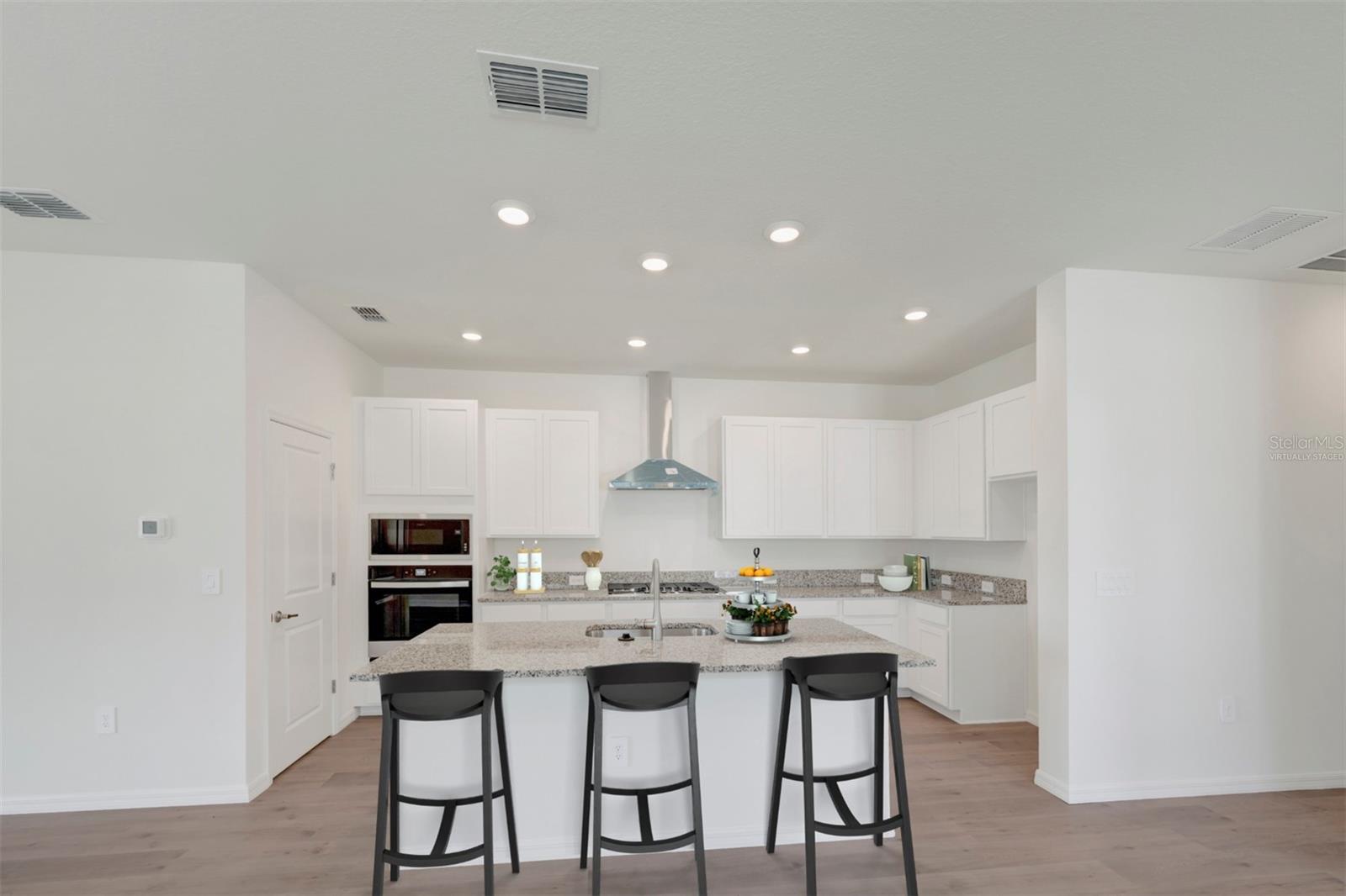 2816 MARRAKESH LN — photo 3