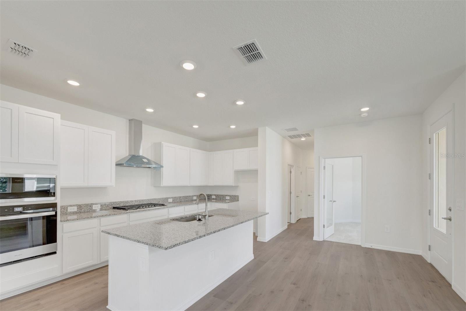 2816 MARRAKESH LN — photo 2