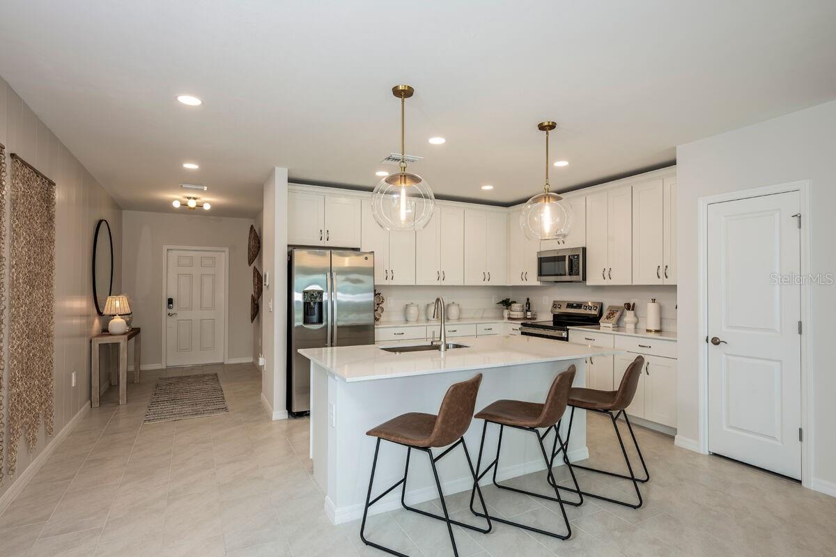 9505 VIBRANT LN — photo 4