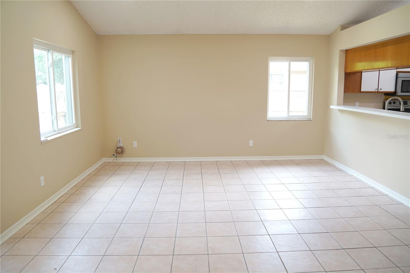 4304 BARRET AVE — photo 4