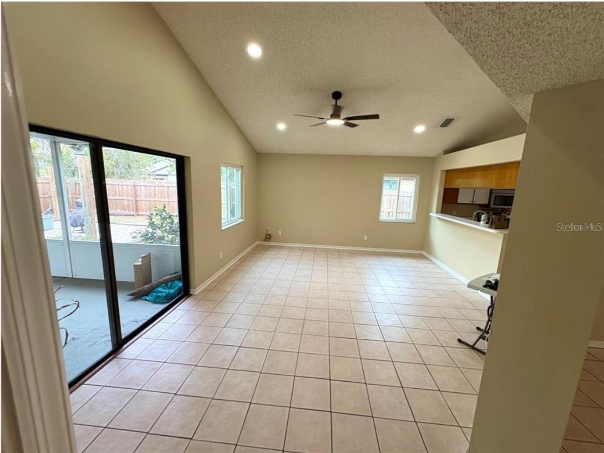 4304 BARRET AVE — photo 25
