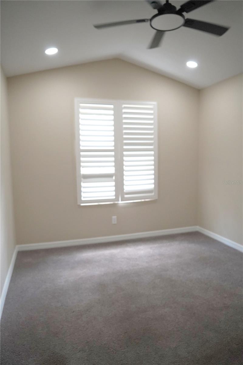 4304 BARRET AVE — photo 15
