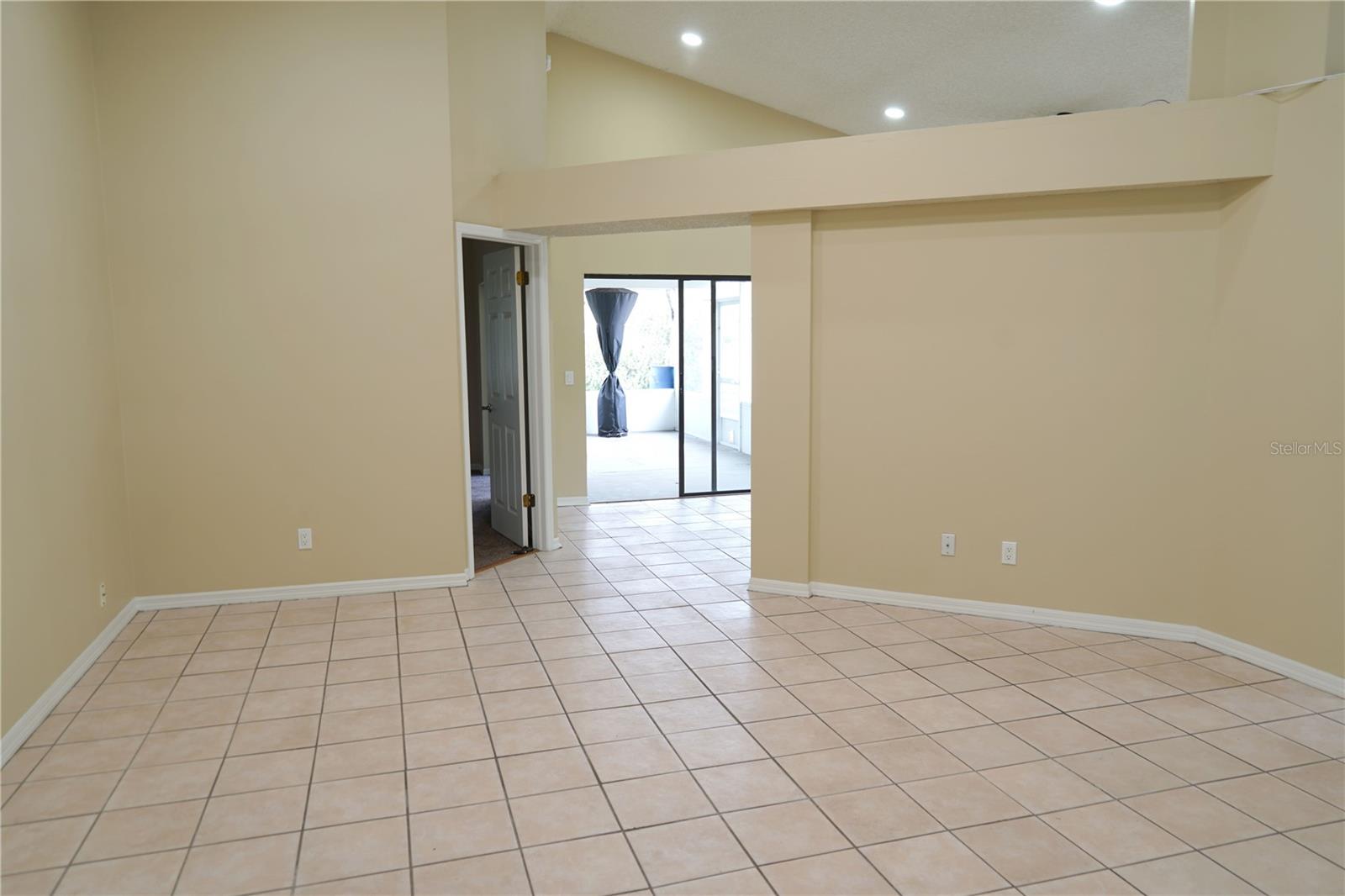 4304 BARRET AVE — photo 5