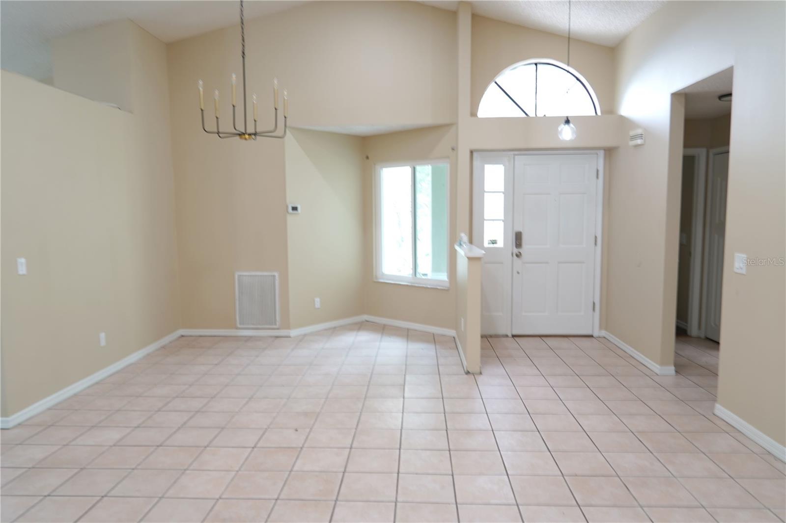 4304 BARRET AVE — photo 3