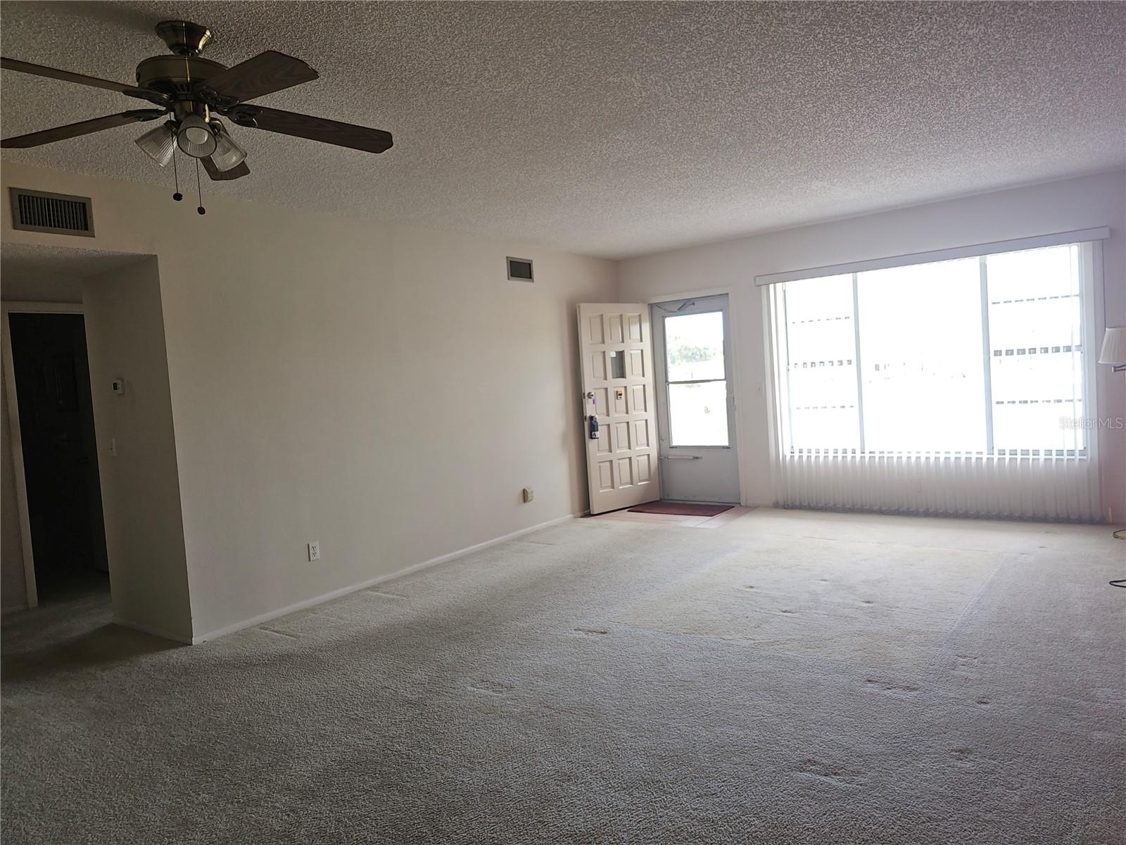 2284 PHILIPPINE DR #39 — photo 8