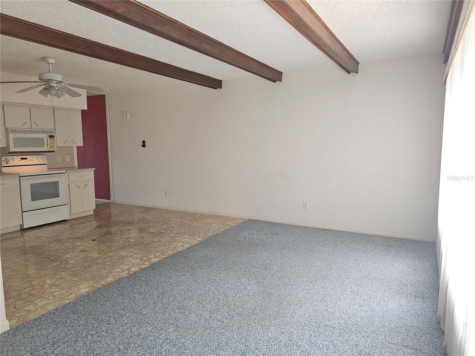 2284 PHILIPPINE DR #39 — photo 11