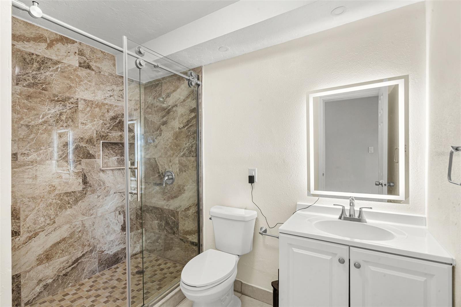 2913 MCINTOSH RD — photo 10