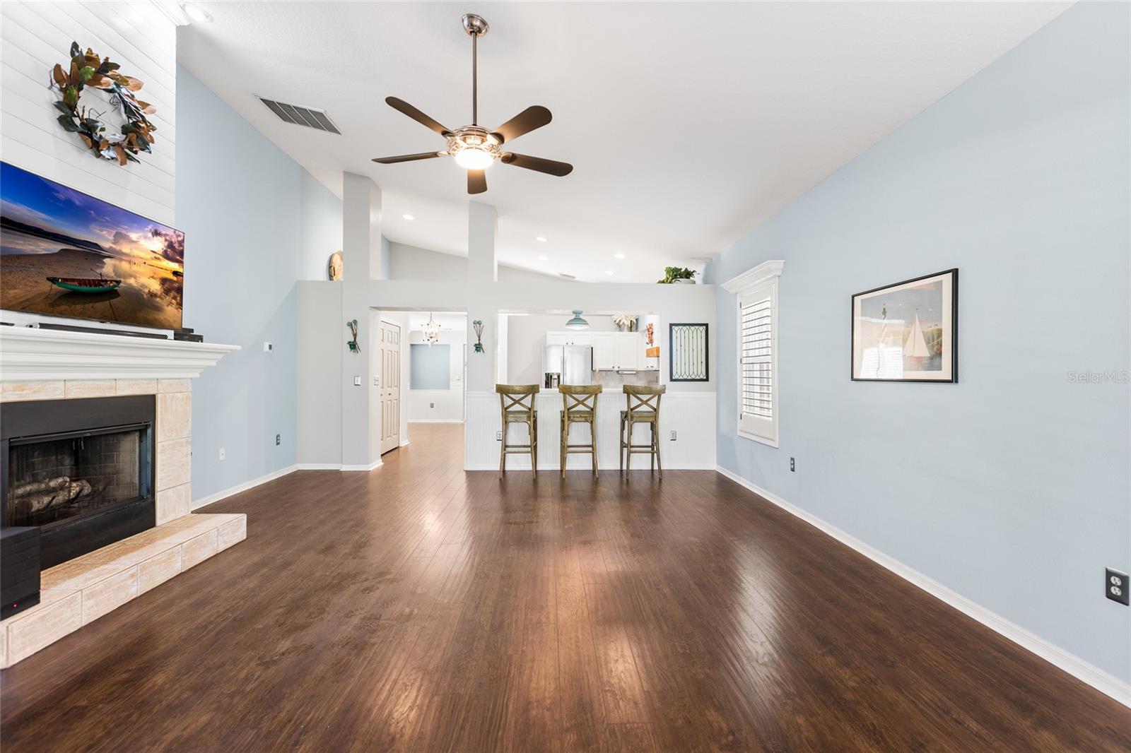 19218 SEA MIST LN — photo 2