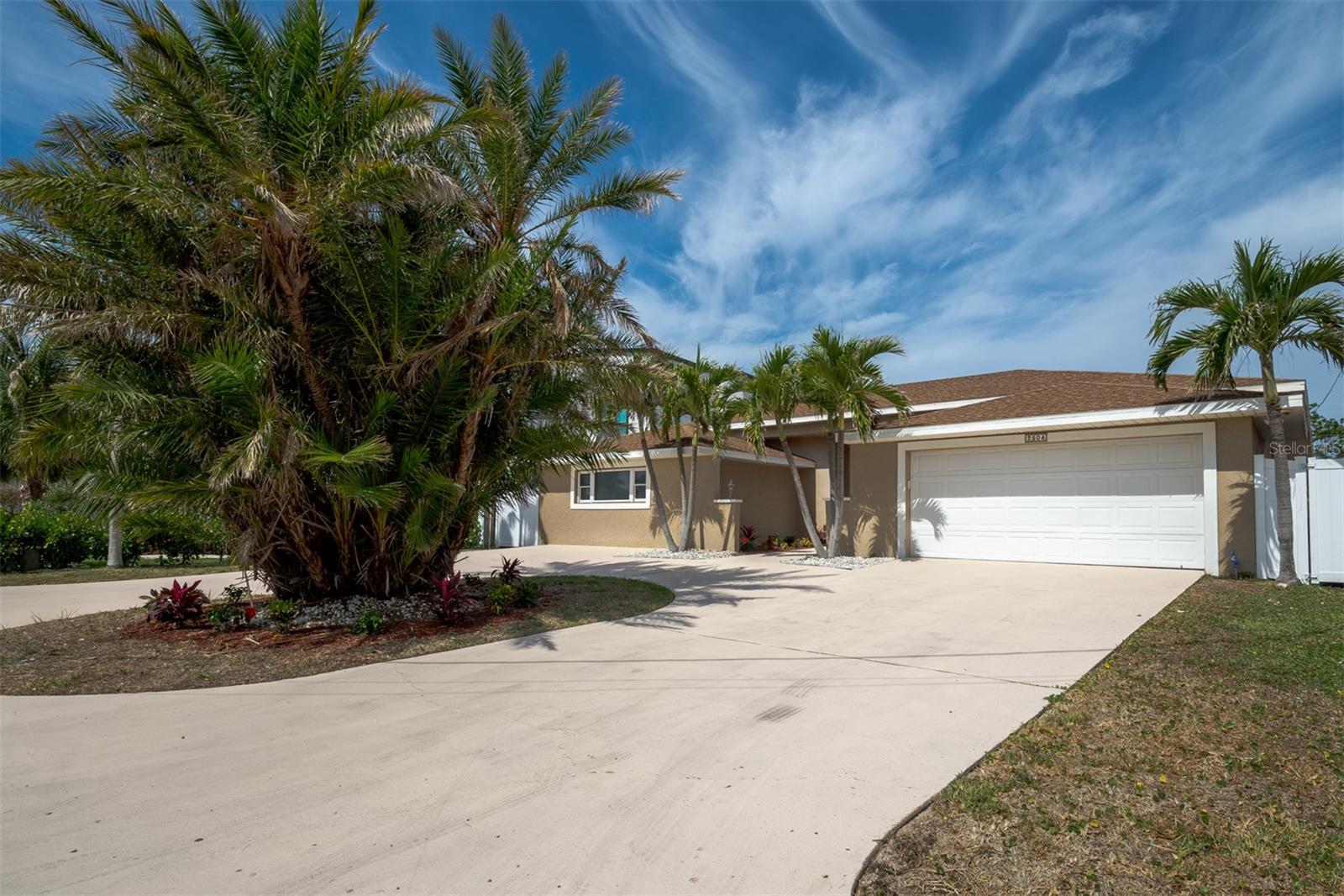 2504 HIBISCUS DR W — photo 4