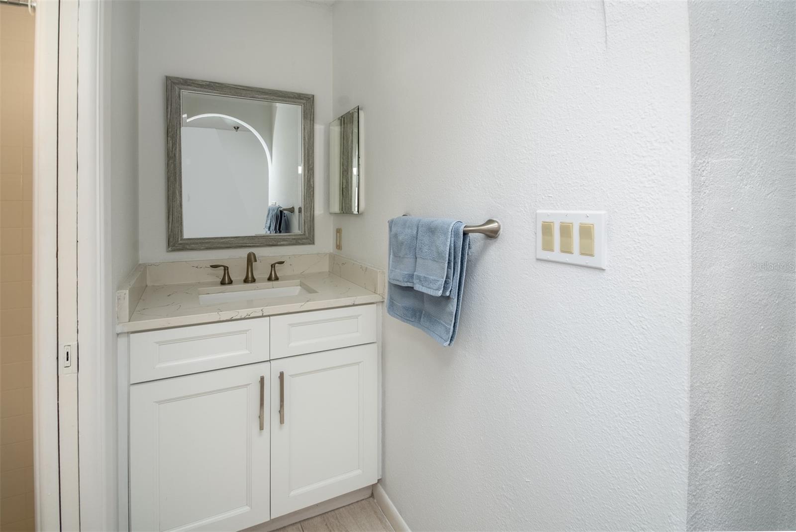 2504 HIBISCUS DR W — photo 14