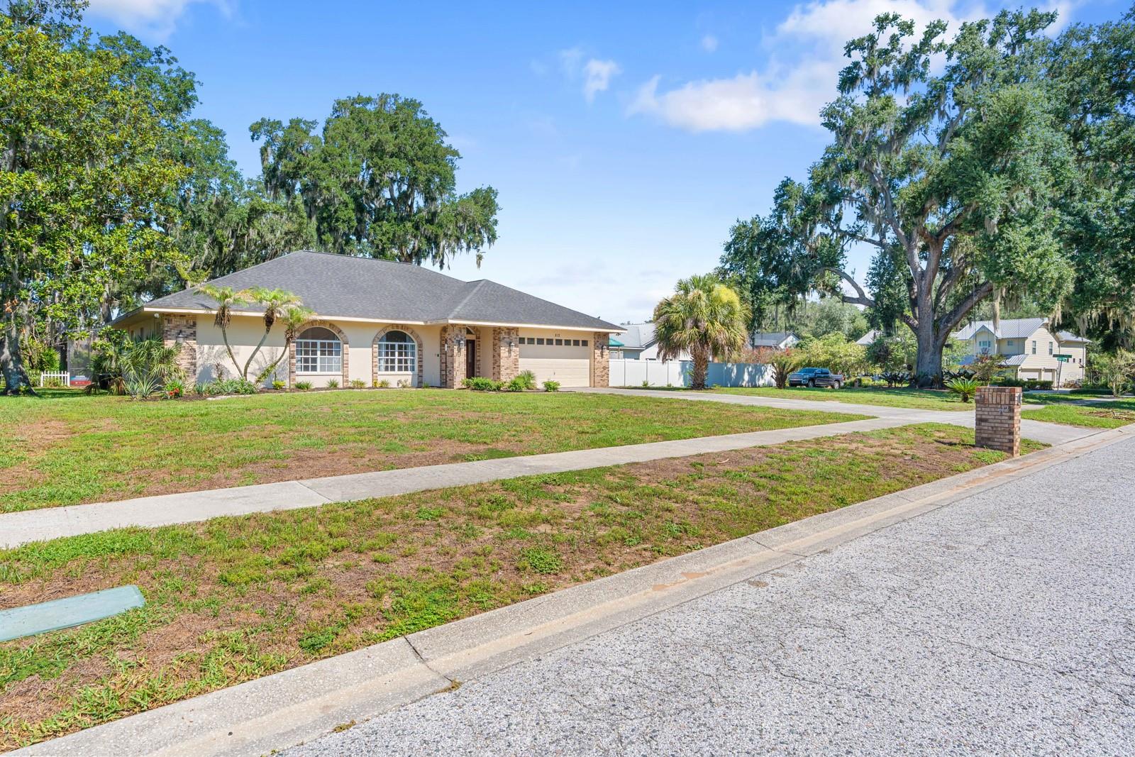 512 CAULDER PARK RD — photo 46