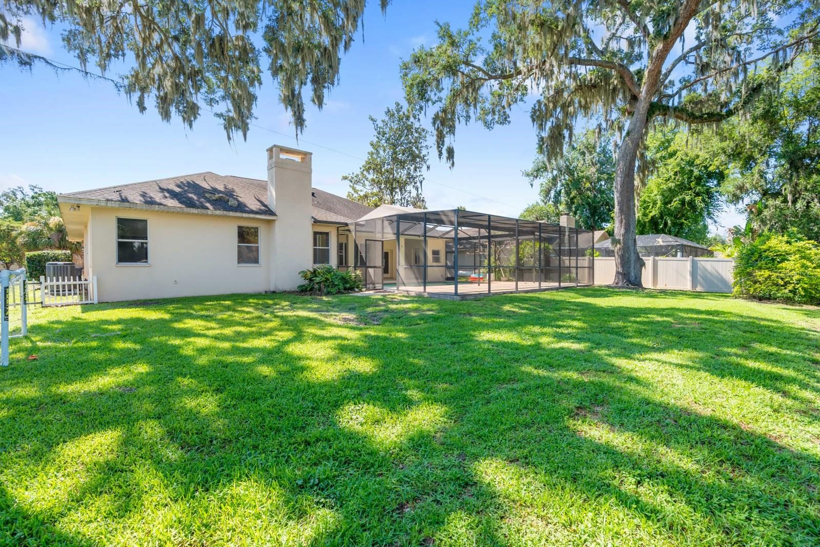 512 CAULDER PARK RD — photo 41