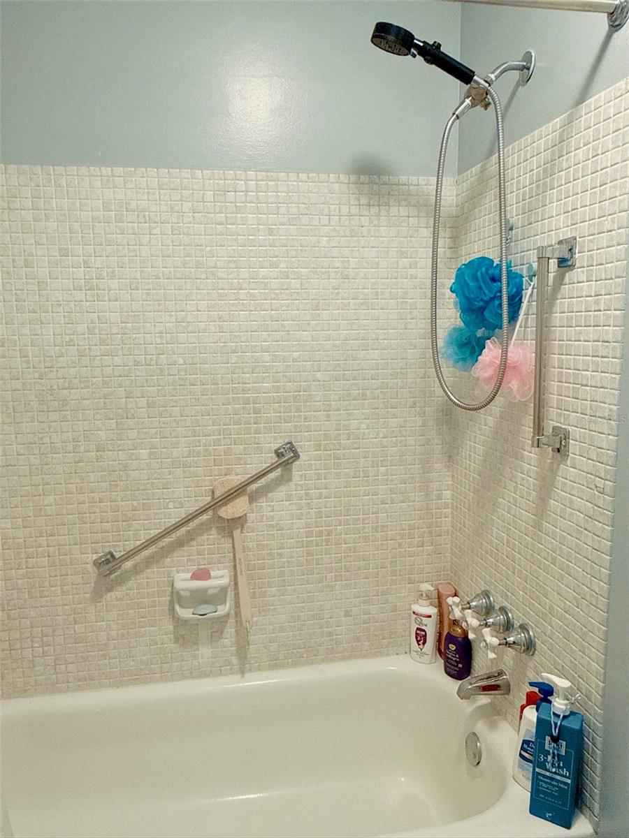 5357 81ST ST N #15 — photo 16