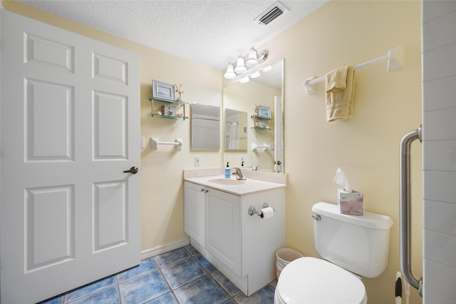 16550 GULF BLVD #645 — photo 18