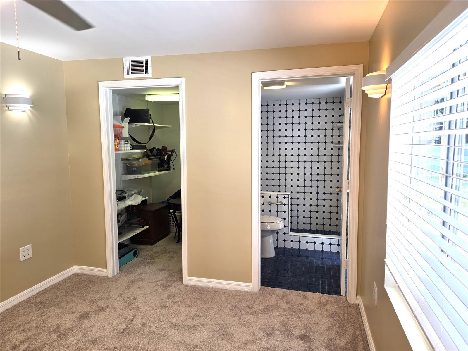 8205 WESTRIDGE DR — photo 30