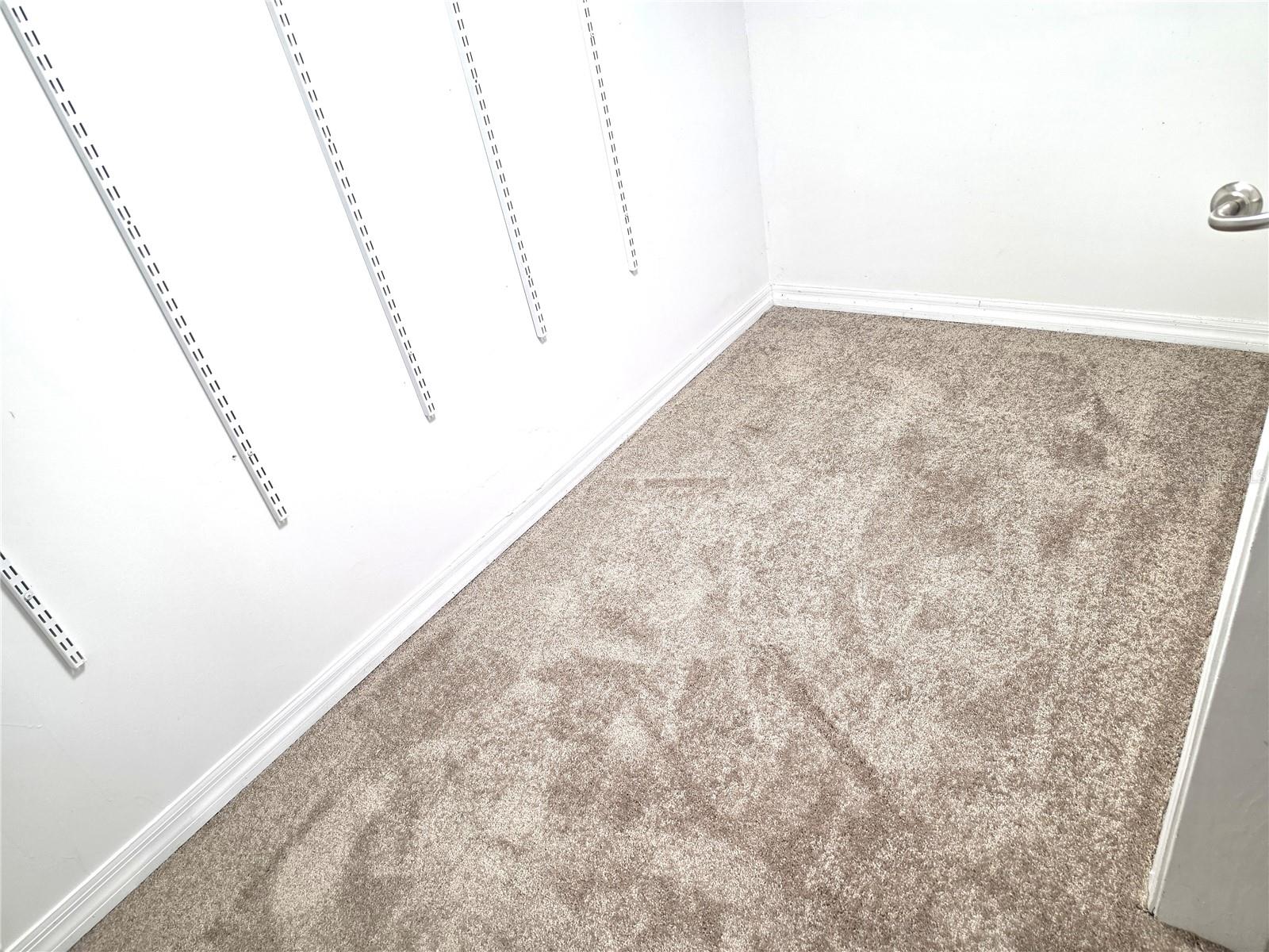 8205 WESTRIDGE DR — photo 28
