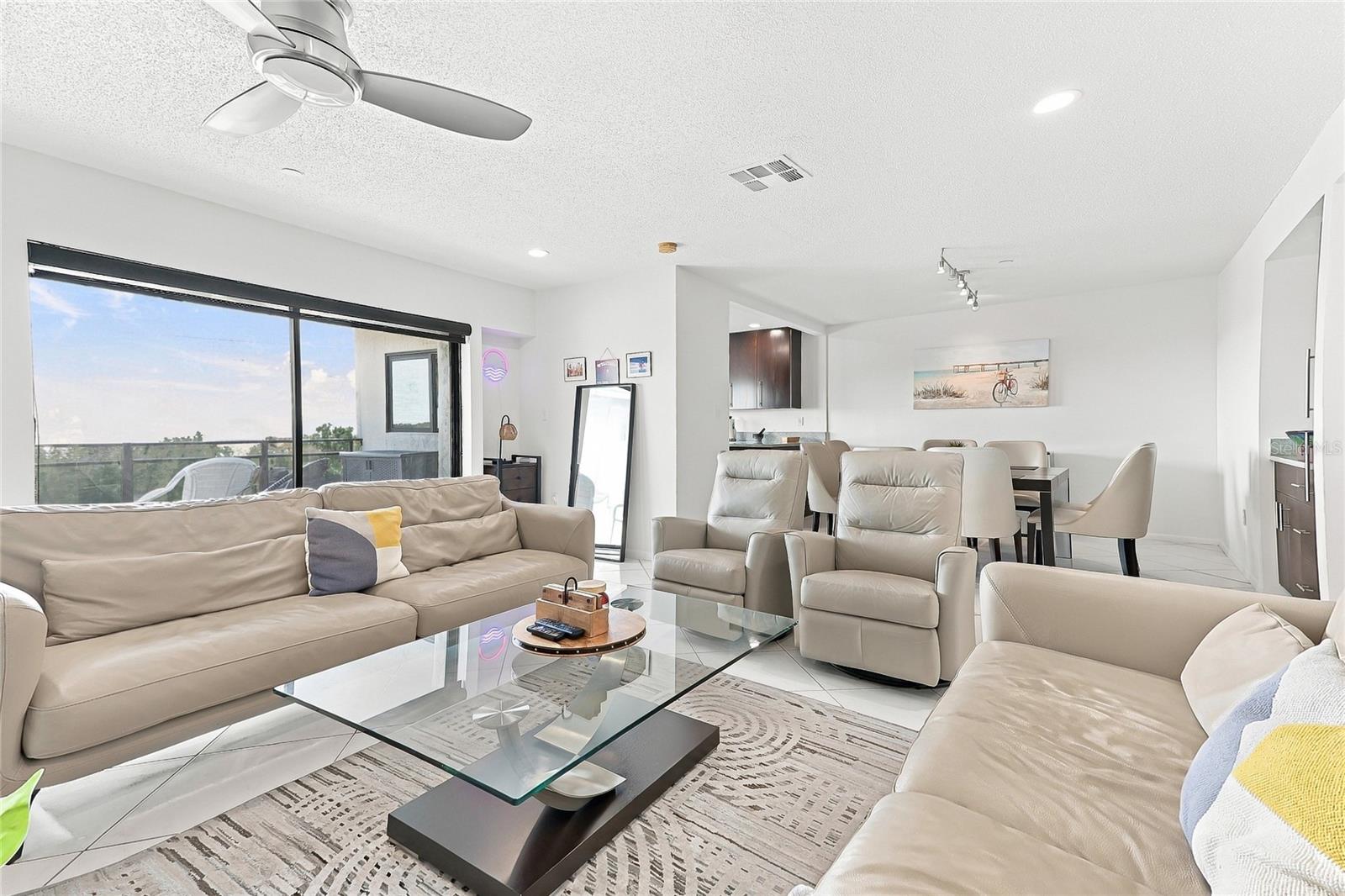 2780 N RIVERSIDE DR #502 — photo 38