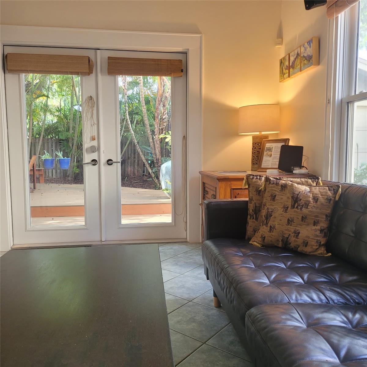 2916 W BAY COURT AVE — photo 5