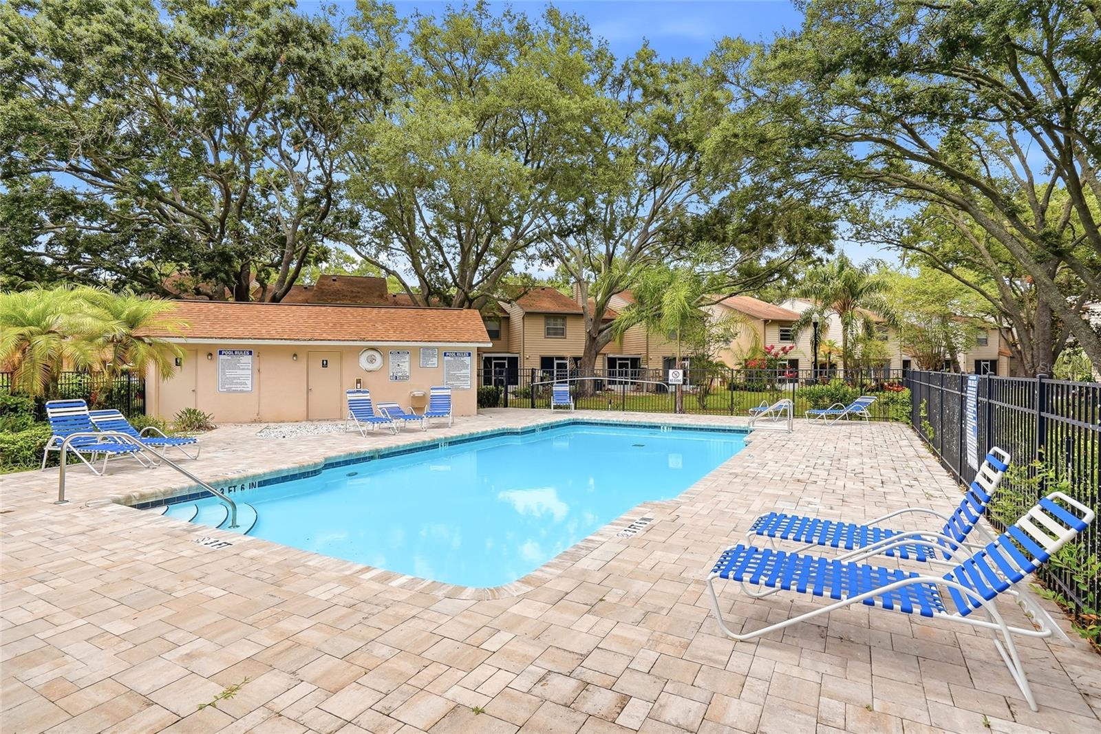 2209 FLETCHERS POINT CIR — photo 39
