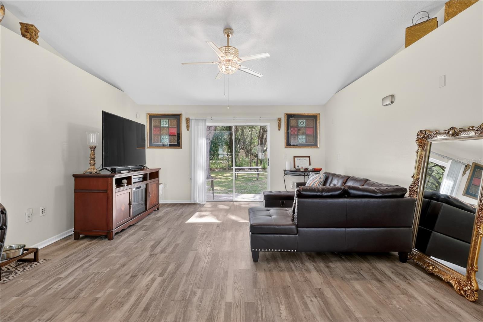 7608 COPELAND RD — photo 16
