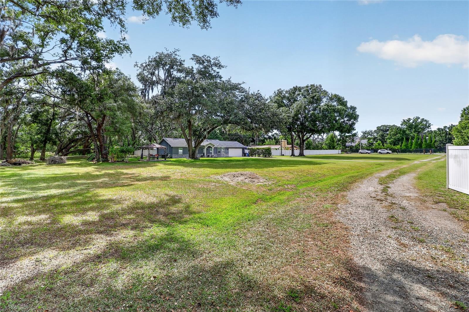 7608 COPELAND RD — photo 46