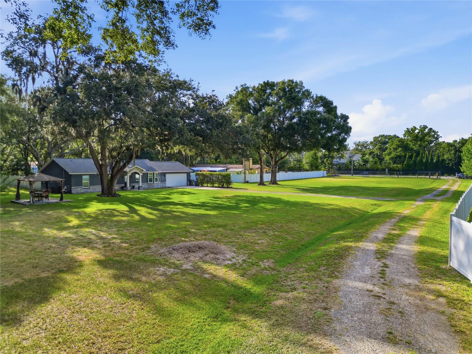 7608 COPELAND RD — photo 4