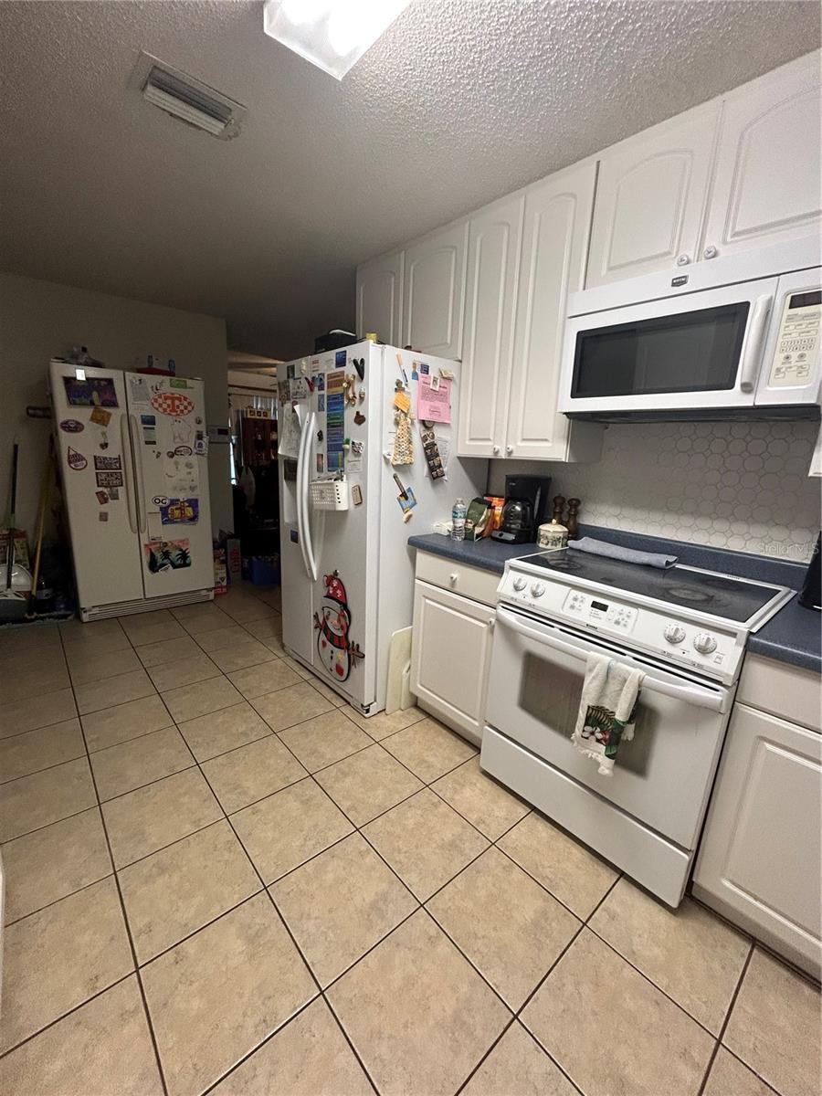 5405 1ST ST NE — photo 18