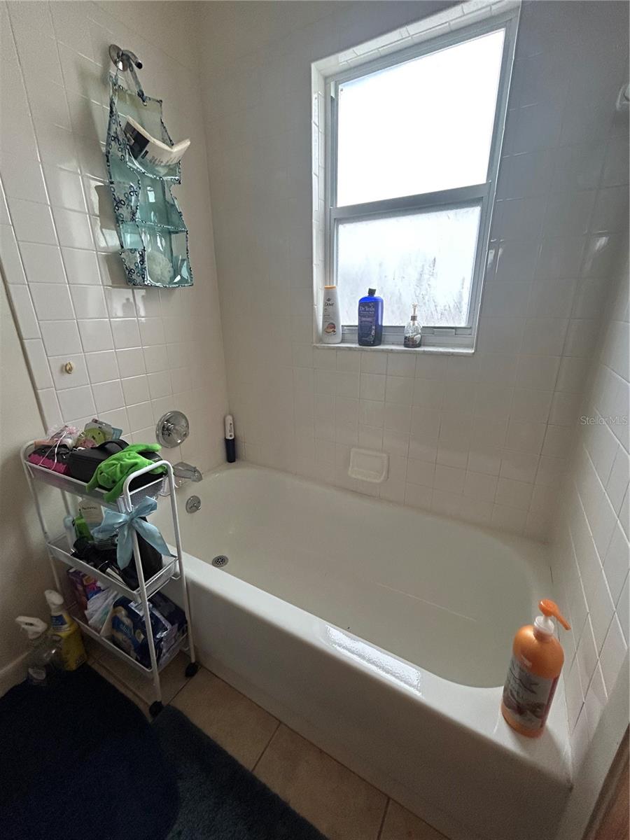 5405 1ST ST NE — photo 33