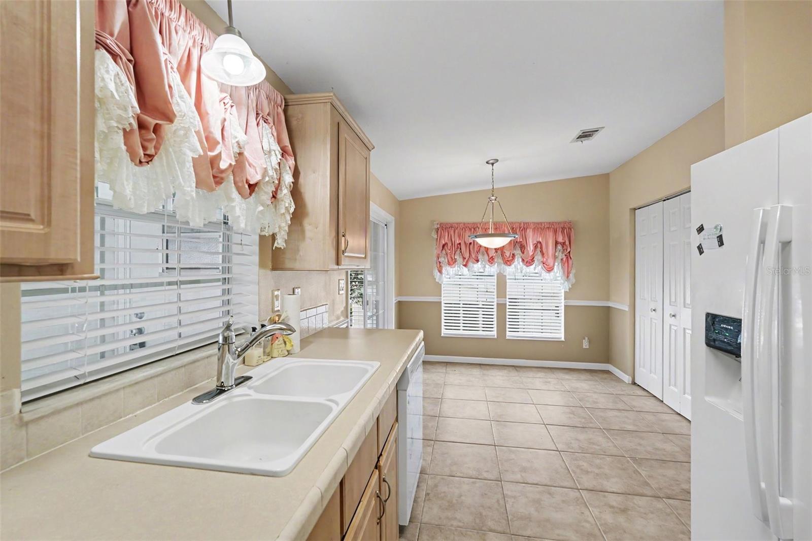 37536 GILL AVE — photo 11